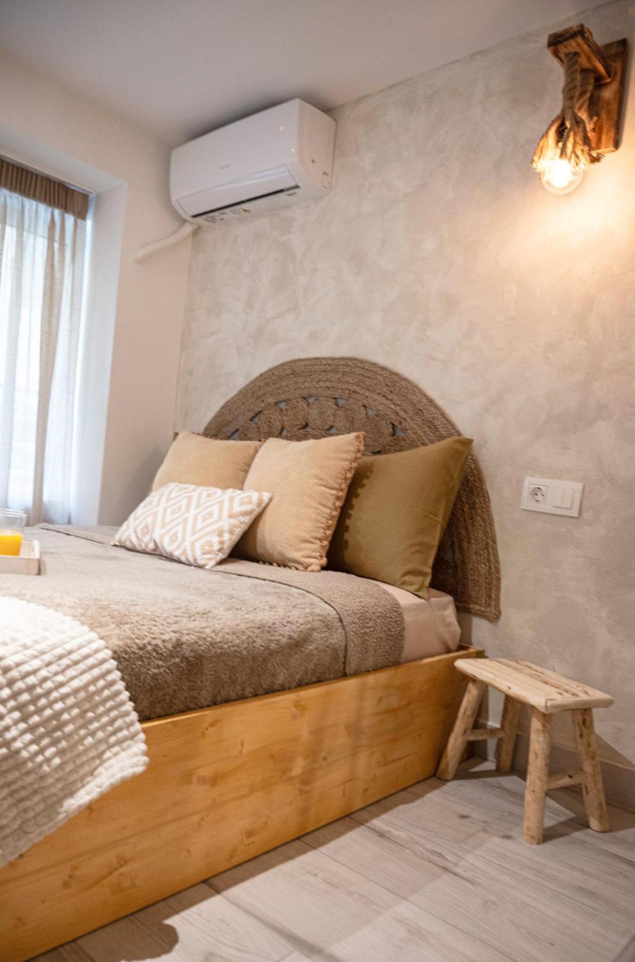 Namaste Lofts Near Seaside Apartment Thessaloníki Luaran gambar