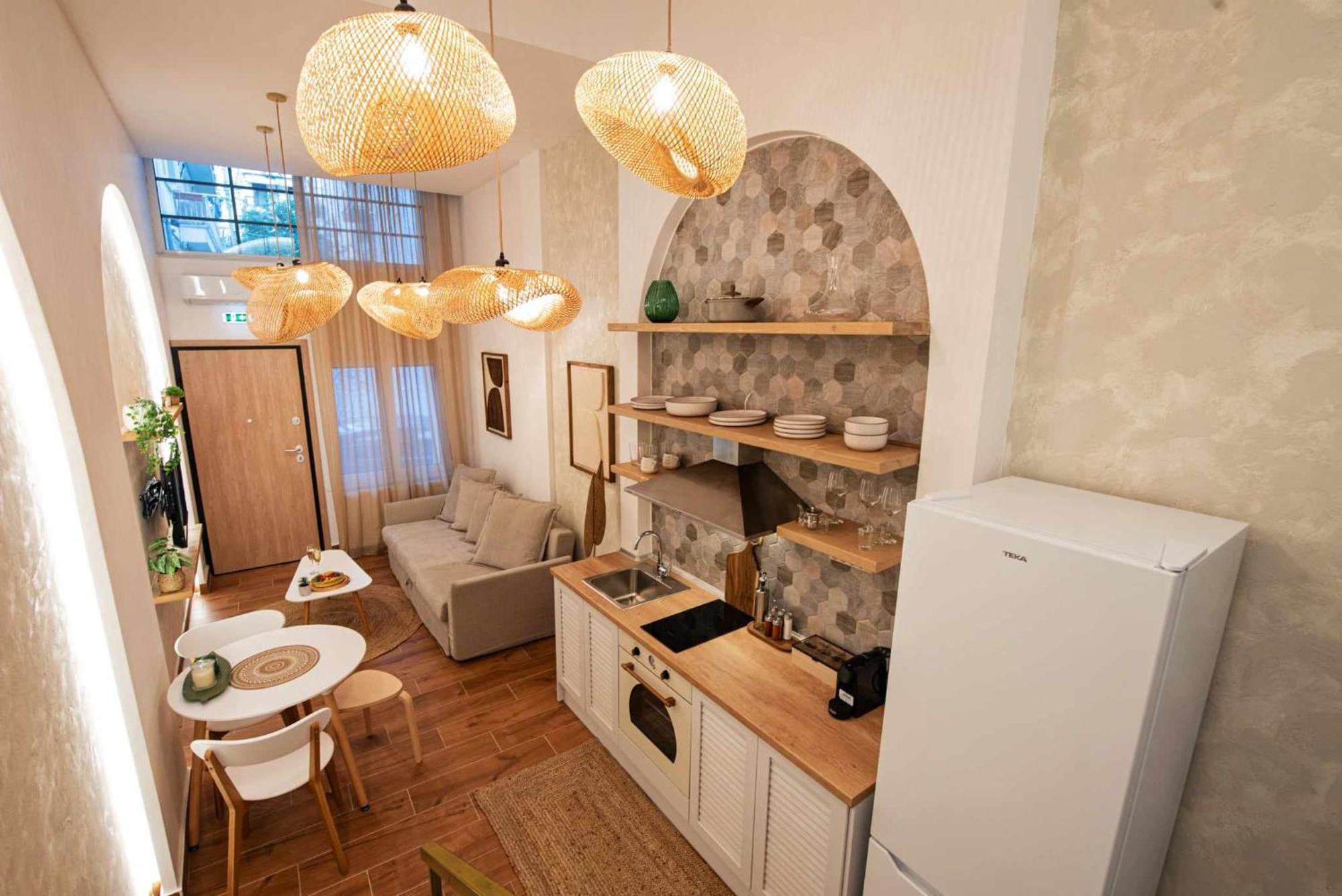 Namaste Lofts Near Seaside Apartment Thessaloníki Luaran gambar