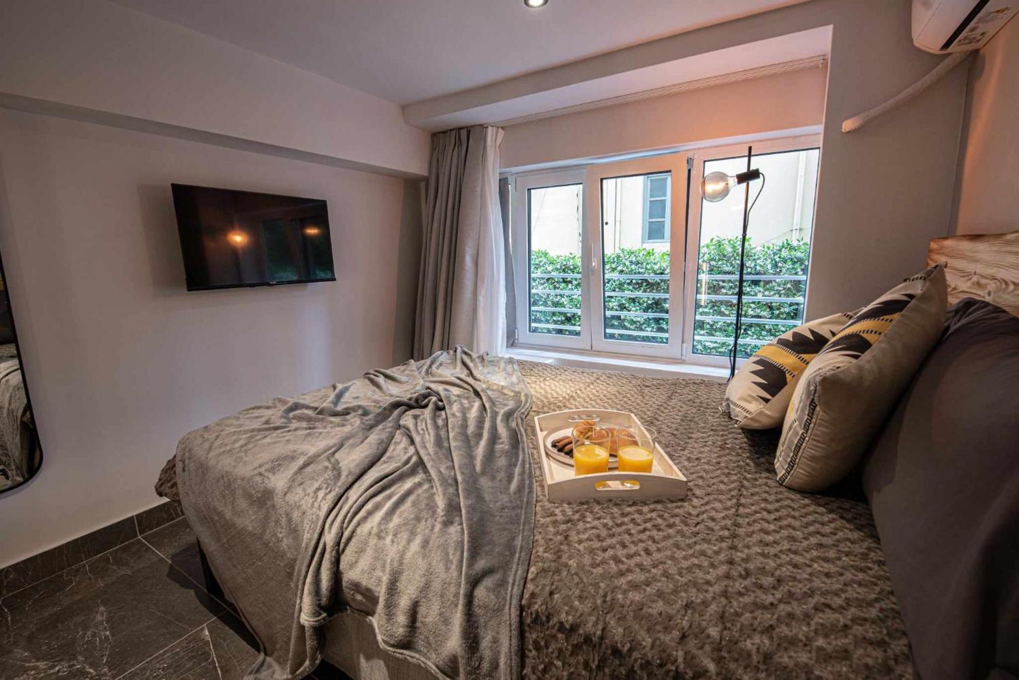 Namaste Lofts Near Seaside Apartment Thessaloníki Luaran gambar