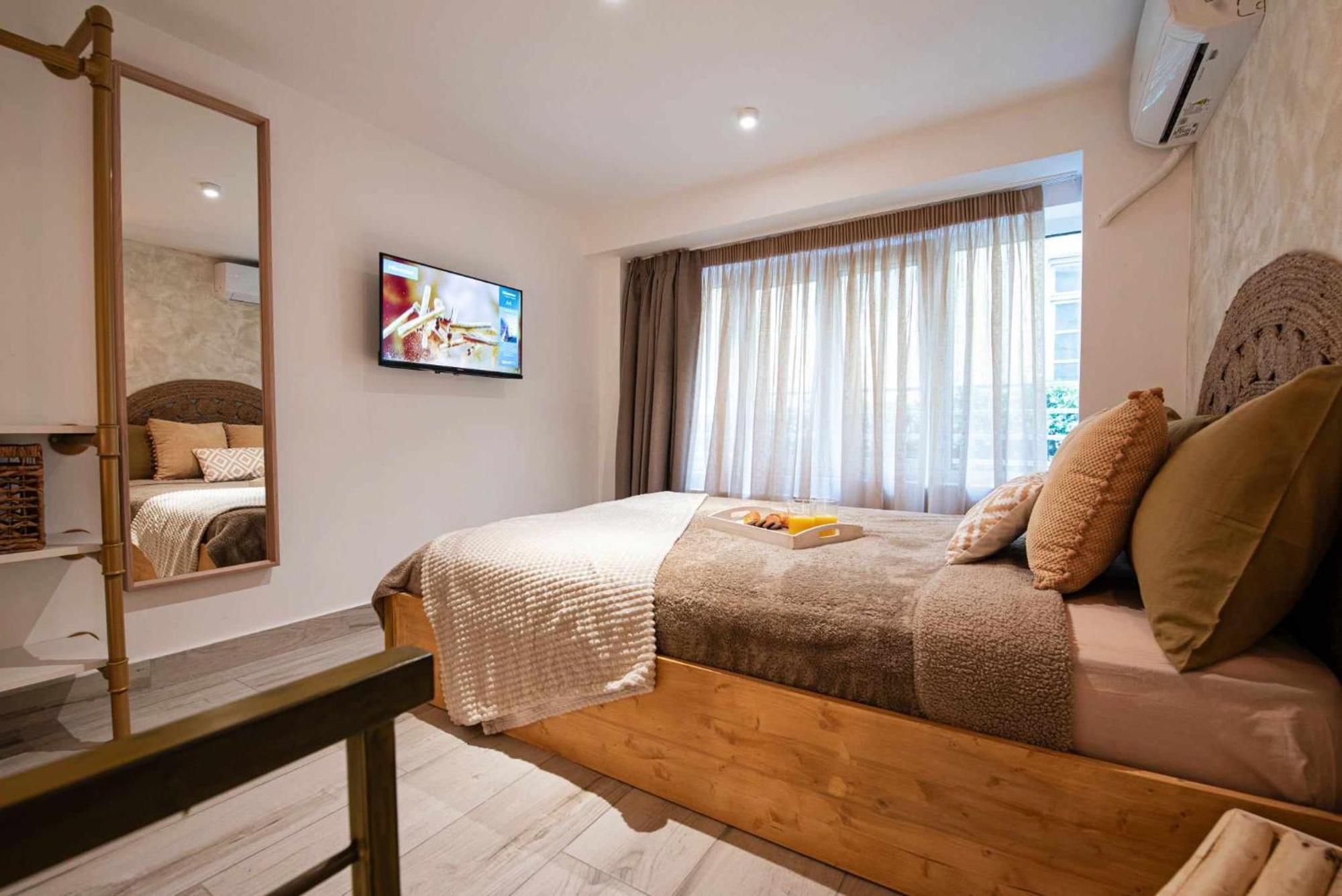 Namaste Lofts Near Seaside Apartment Thessaloníki Luaran gambar