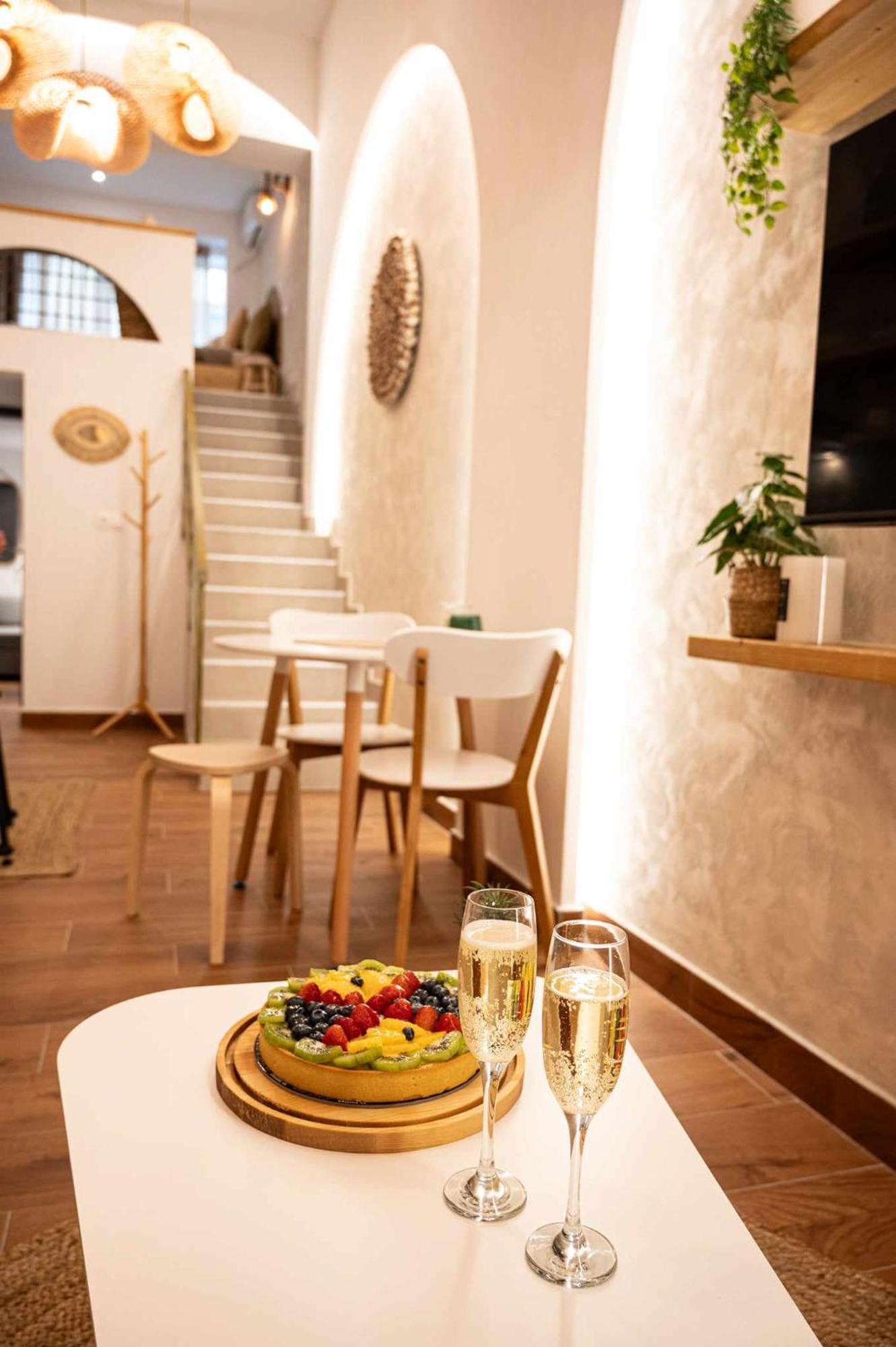 Namaste Lofts Near Seaside Apartment Thessaloníki Luaran gambar