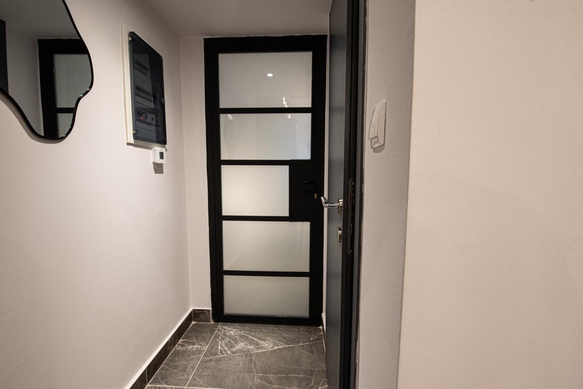Namaste Lofts Near Seaside Apartment Thessaloníki Luaran gambar