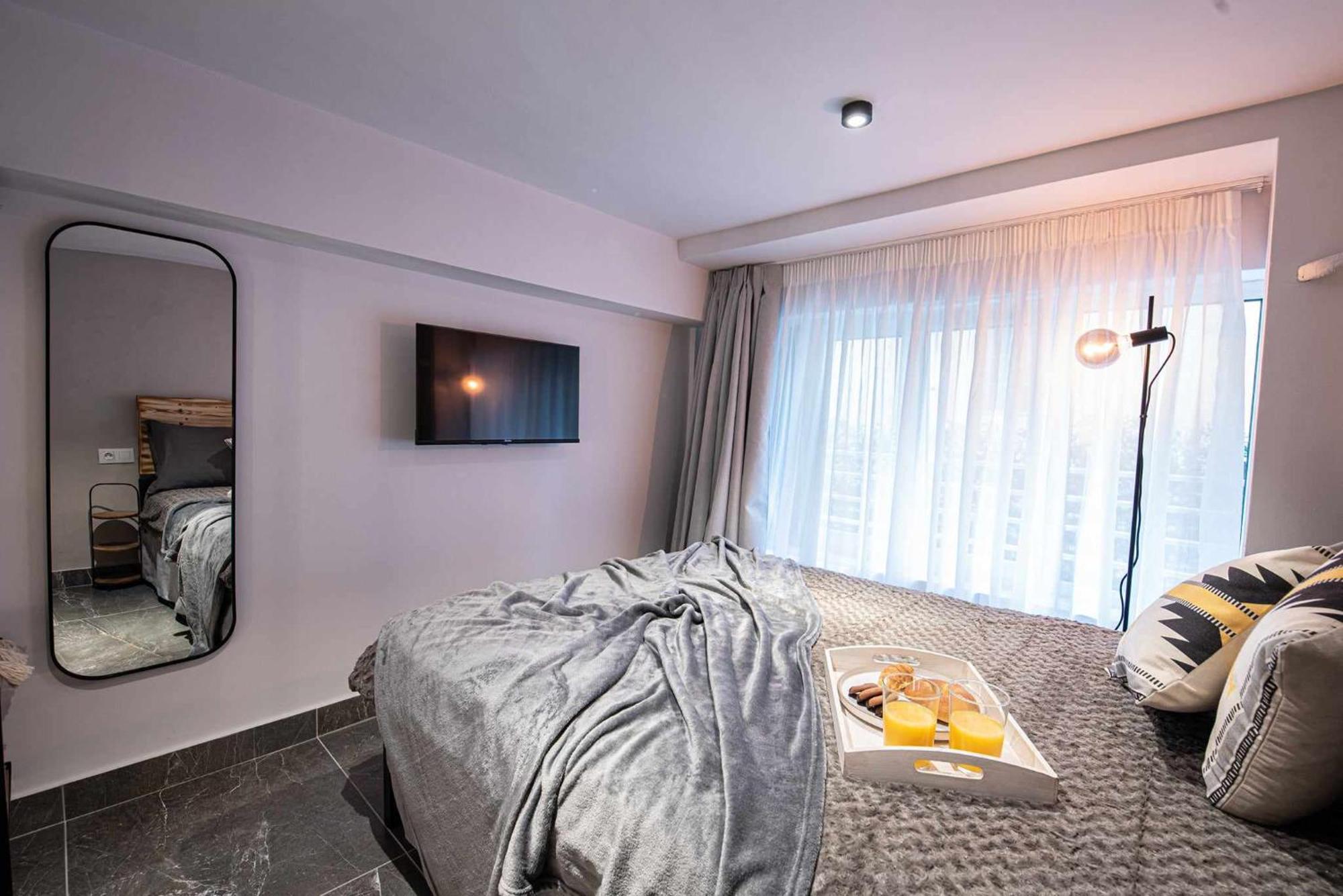 Namaste Lofts Near Seaside Apartment Thessaloníki Luaran gambar