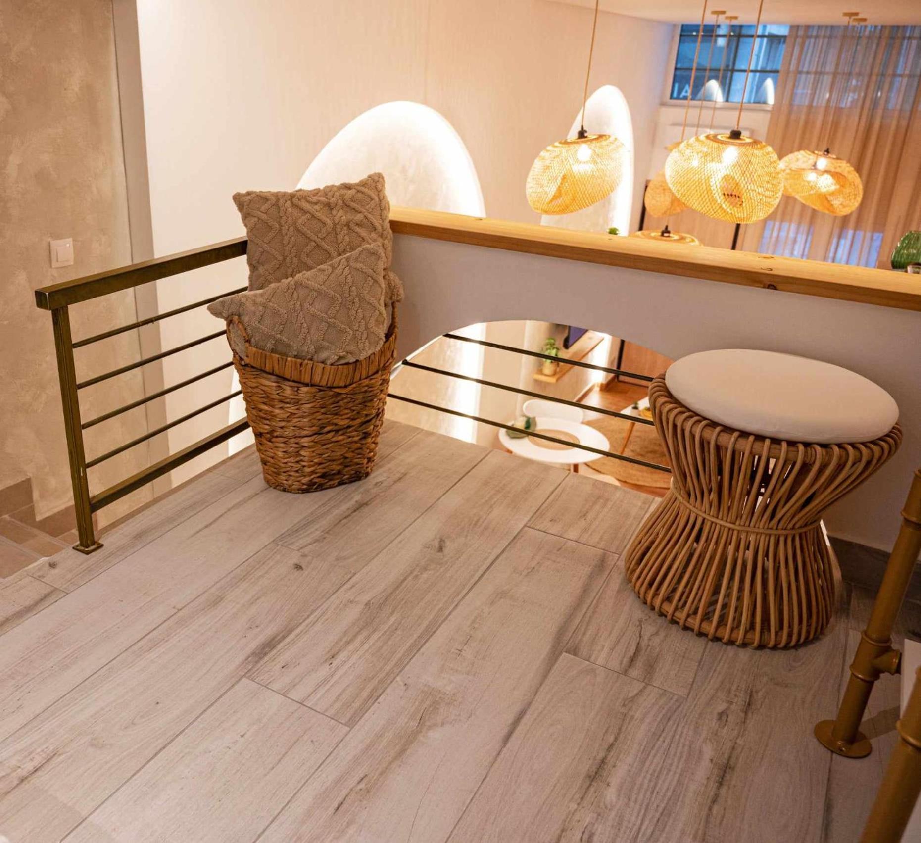 Namaste Lofts Near Seaside Apartment Thessaloníki Luaran gambar